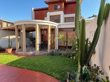 Venta / Casa / Arica