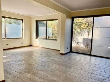 Venta / Casa / Buin