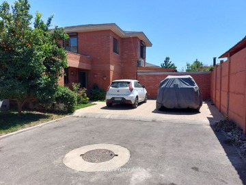Venta / Casa / Buin