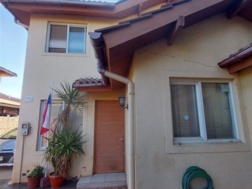 Venta / Casa / Buin