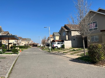 Venta / Casa / Buin
