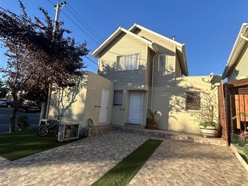 Venta / Casa / Buin