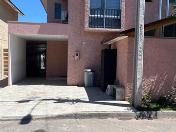 Venta / Casa / Buin