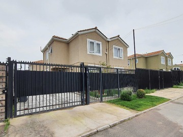 Venta / Casa / Buin