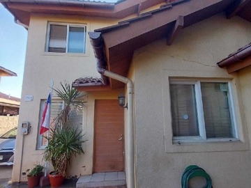 Venta / Casa / Buin