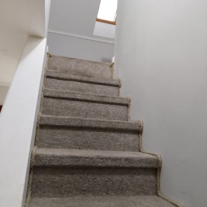 Acceso a segundo piso