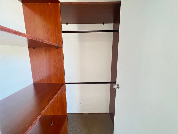 Walk in closet