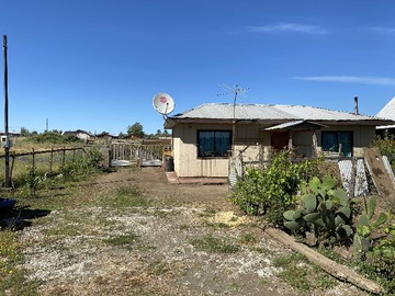 Venta / Casa / Cabrero