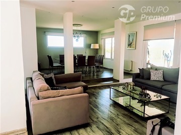 Venta / Casa / Calera de Tango