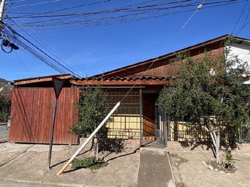 Venta / Casa / Calle Larga