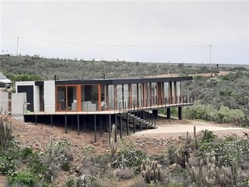 Venta / Casa / Canela