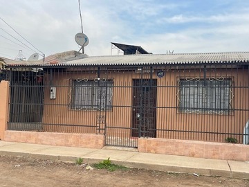 Venta / Casa / Cerro Navia