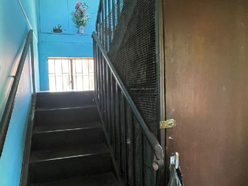 acceso segundo piso y bodega