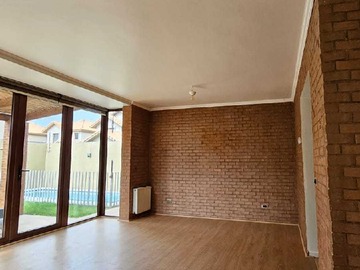 Venta / Casa / Chillán