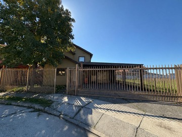 Venta / Casa / Chillán