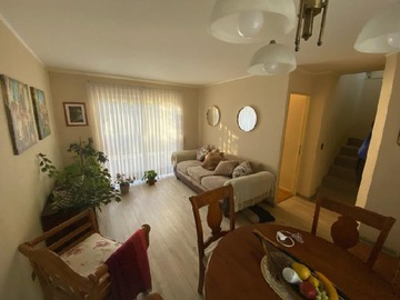 Venta / Casa / Chillán