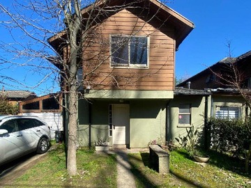 Venta / Casa / Chillán