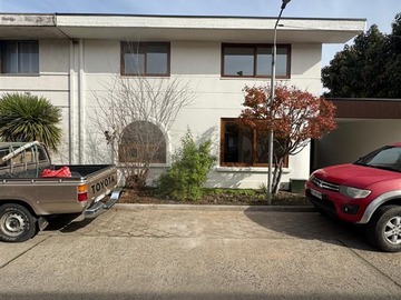 Venta / Casa / Chillán