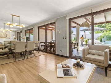 Venta / Casa / Colina