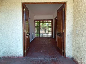 Venta / Casa / Colina