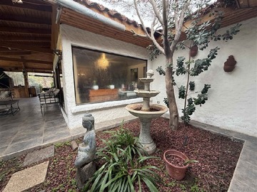 Venta / Casa / Colina