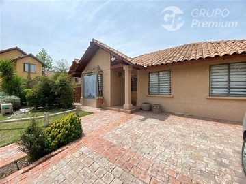 Venta / Casa / Colina