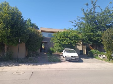 Venta / Casa / Colina