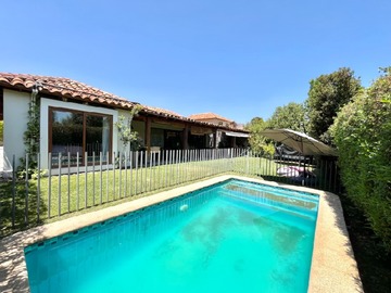 Venta / Casa / Colina