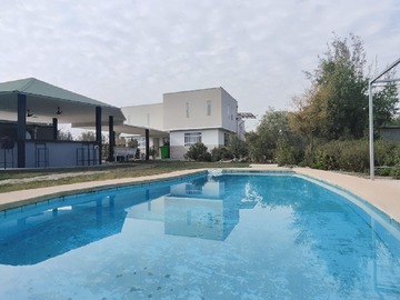 Venta / Casa / Colina