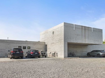 Venta / Casa / Colina
