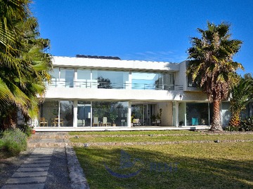 Venta / Casa / Colina