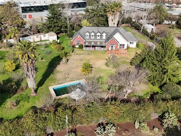 Venta / Casa / Colina