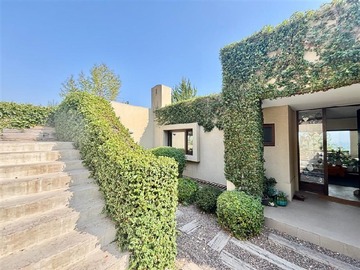 Venta / Casa / Colina