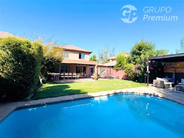 Venta / Casa / Colina