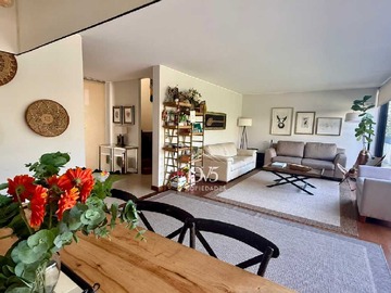 Venta / Casa / Colina