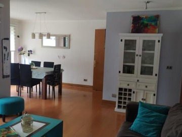 Venta / Casa / Colina
