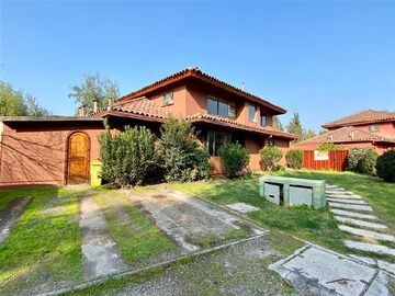 Venta / Casa / Colina