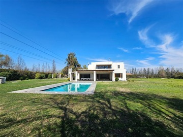 Venta / Casa / Colina