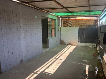 Venta / Casa / Colina