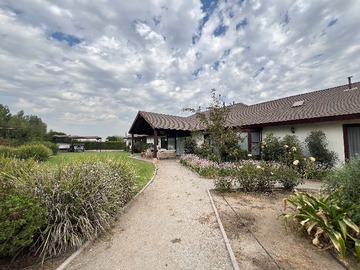 Venta / Casa / Colina