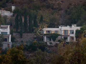 Venta / Casa / Colina