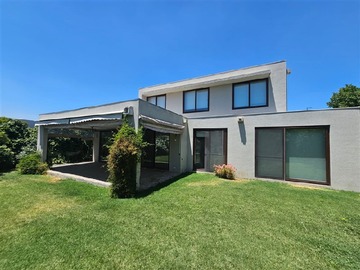 Venta / Casa / Colina