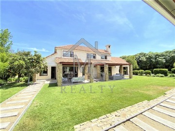 Venta / Casa / Colina