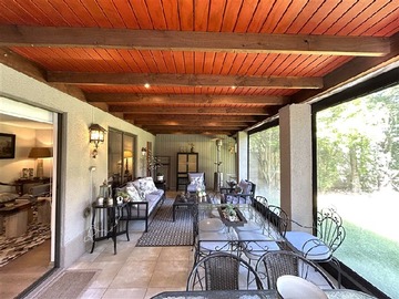 Venta / Casa / Colina