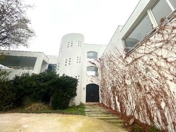 Venta / Casa / Colina