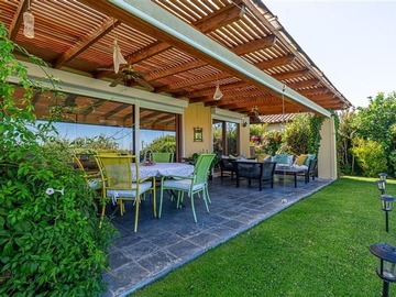 Venta / Casa / Colina