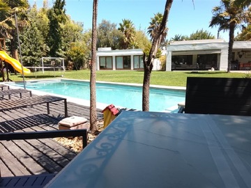 Venta / Casa / Colina