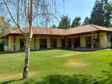 Venta / Casa / Colina