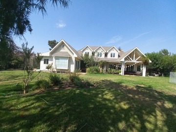 Venta / Casa / Colina
