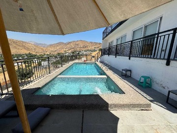 Venta / Casa / Colina